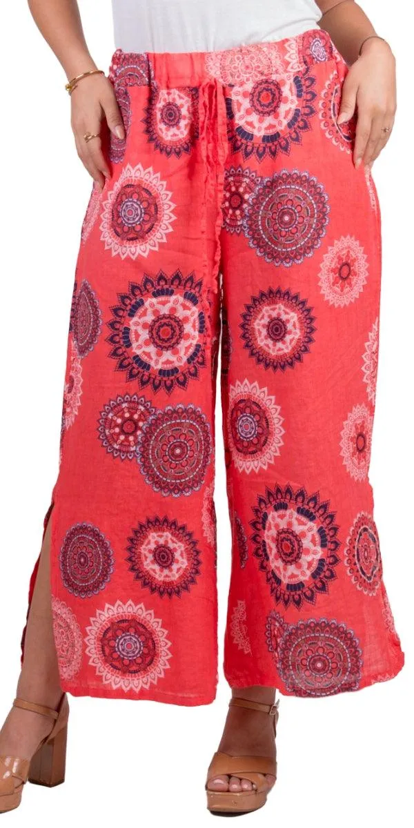 Giulana Mandala Capri Pants