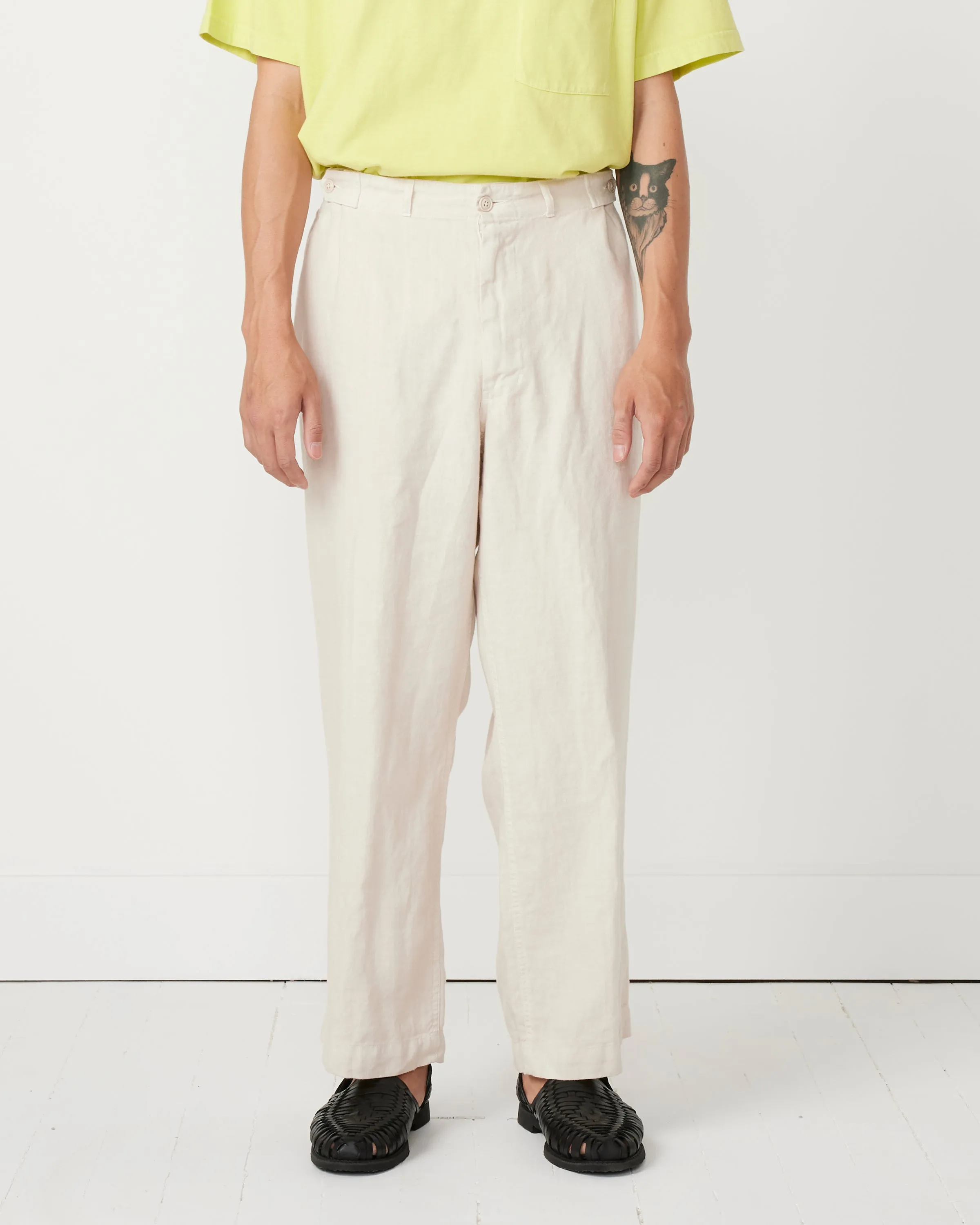 Linen Tab Trouser in Sand