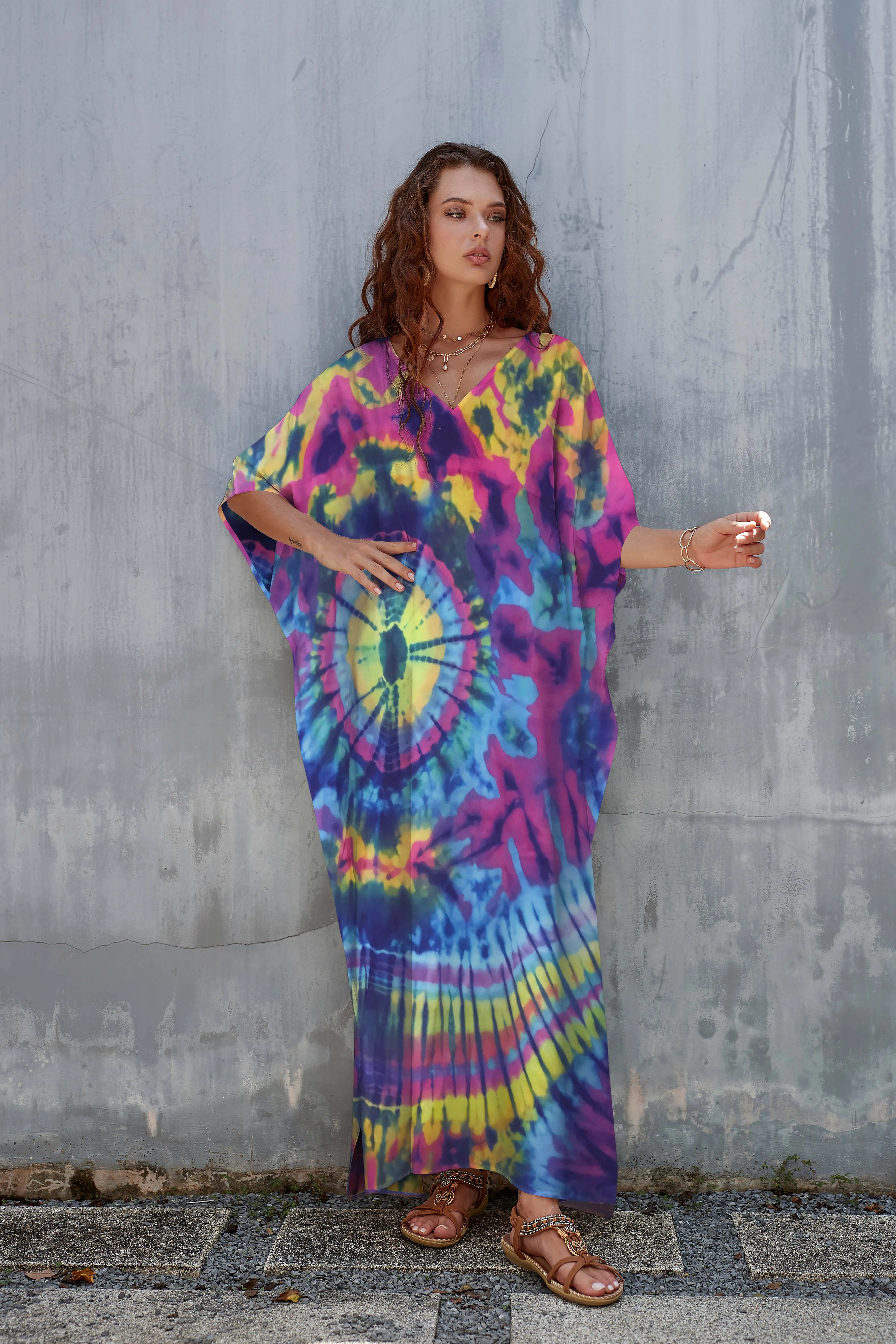 V-Neck Ethnic Print Plus Size Kaftan for Women Beach Cover Up