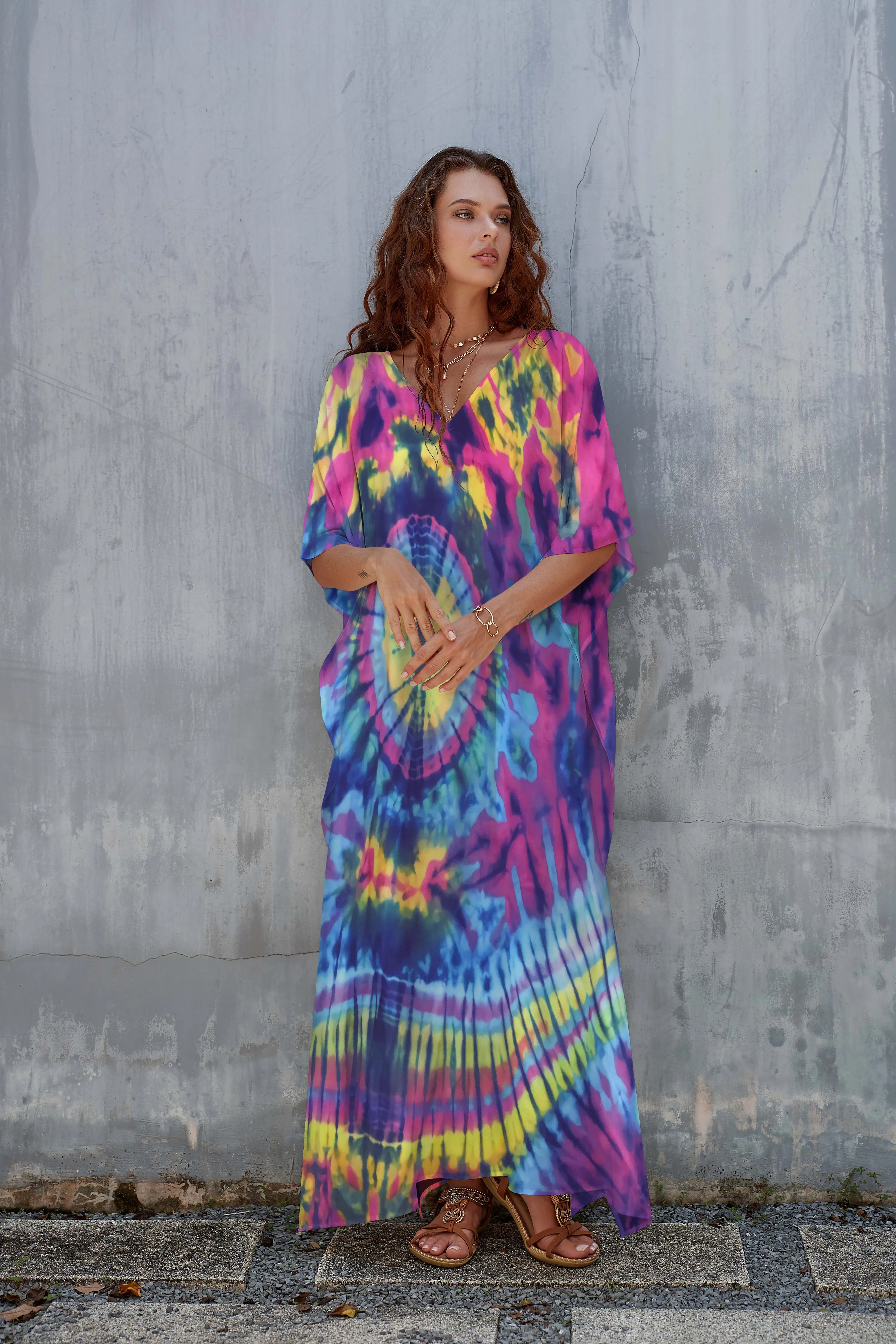 V-Neck Ethnic Print Plus Size Kaftan for Women Beach Cover Up