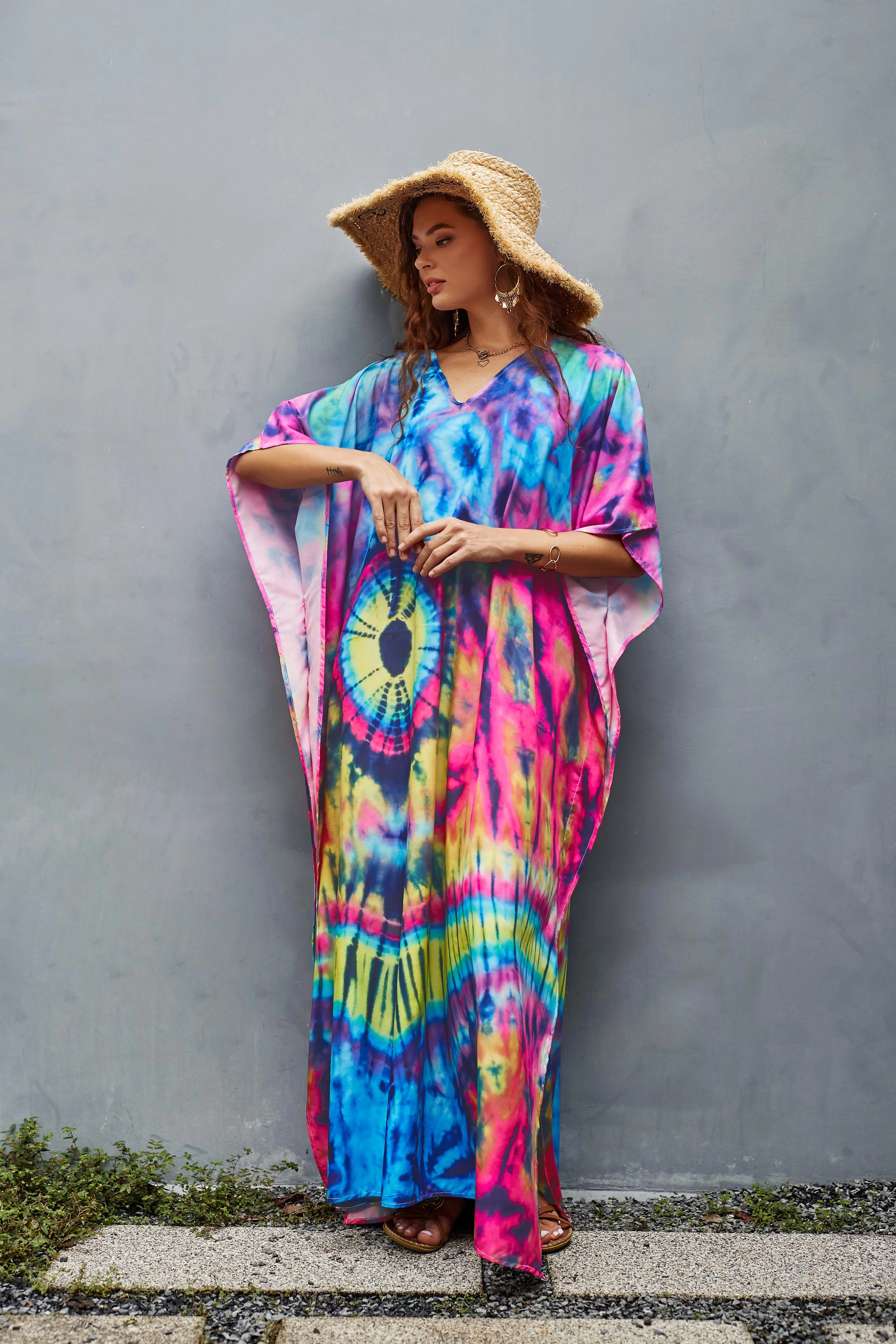 V-Neck Ethnic Print Plus Size Kaftan for Women Beach Cover Up