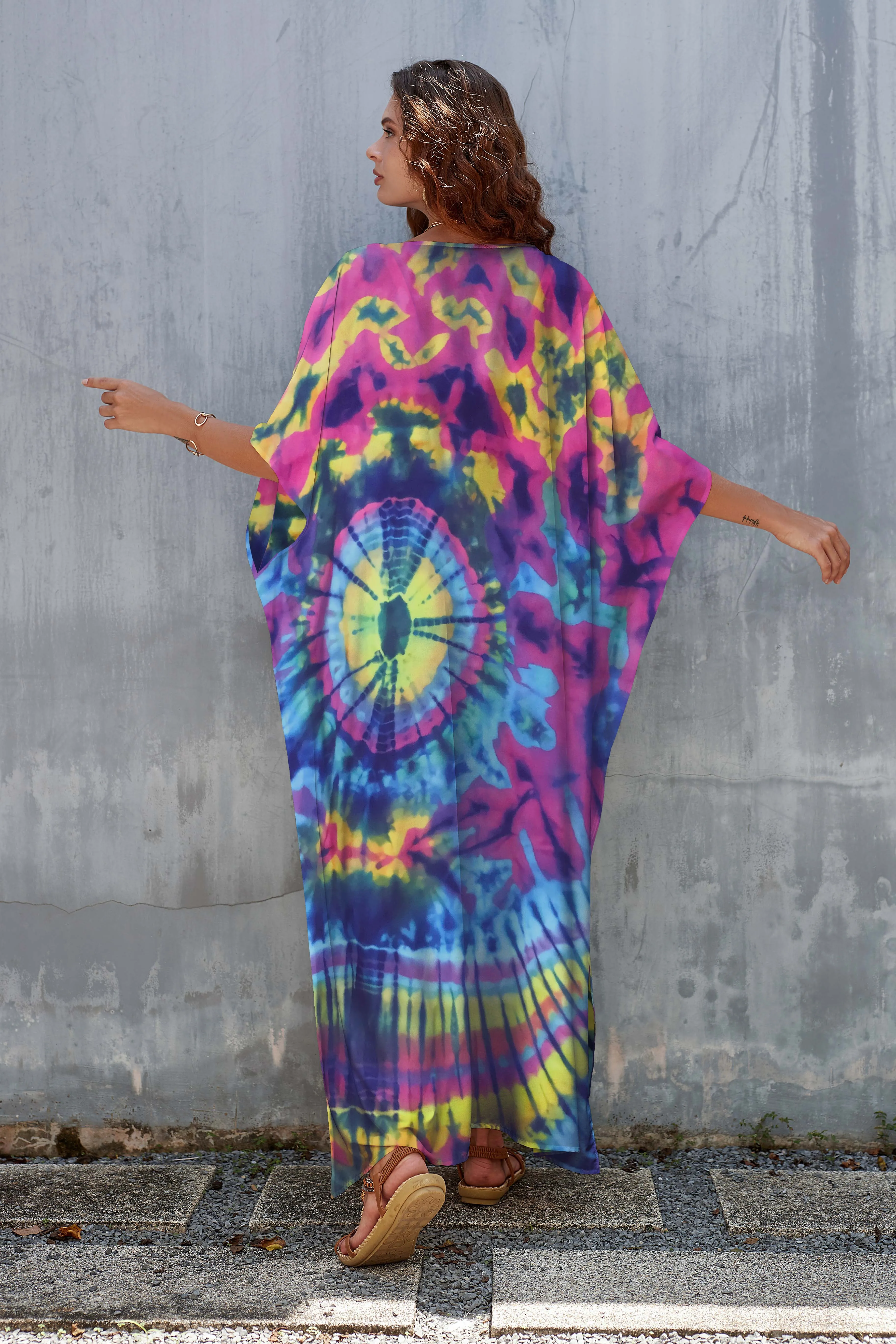 V-Neck Ethnic Print Plus Size Kaftan for Women Beach Cover Up