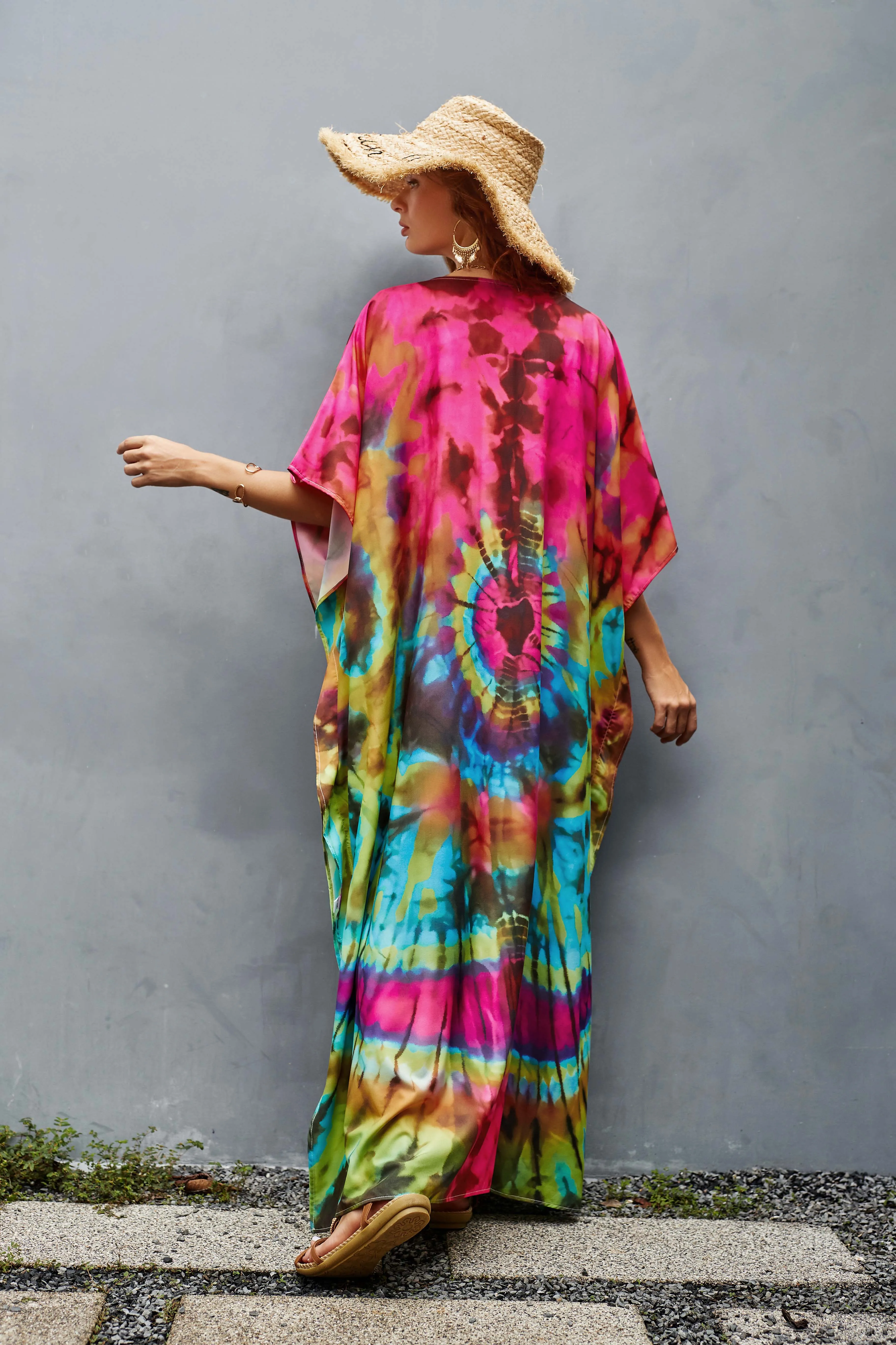 V-Neck Ethnic Print Plus Size Kaftan for Women Beach Cover Up