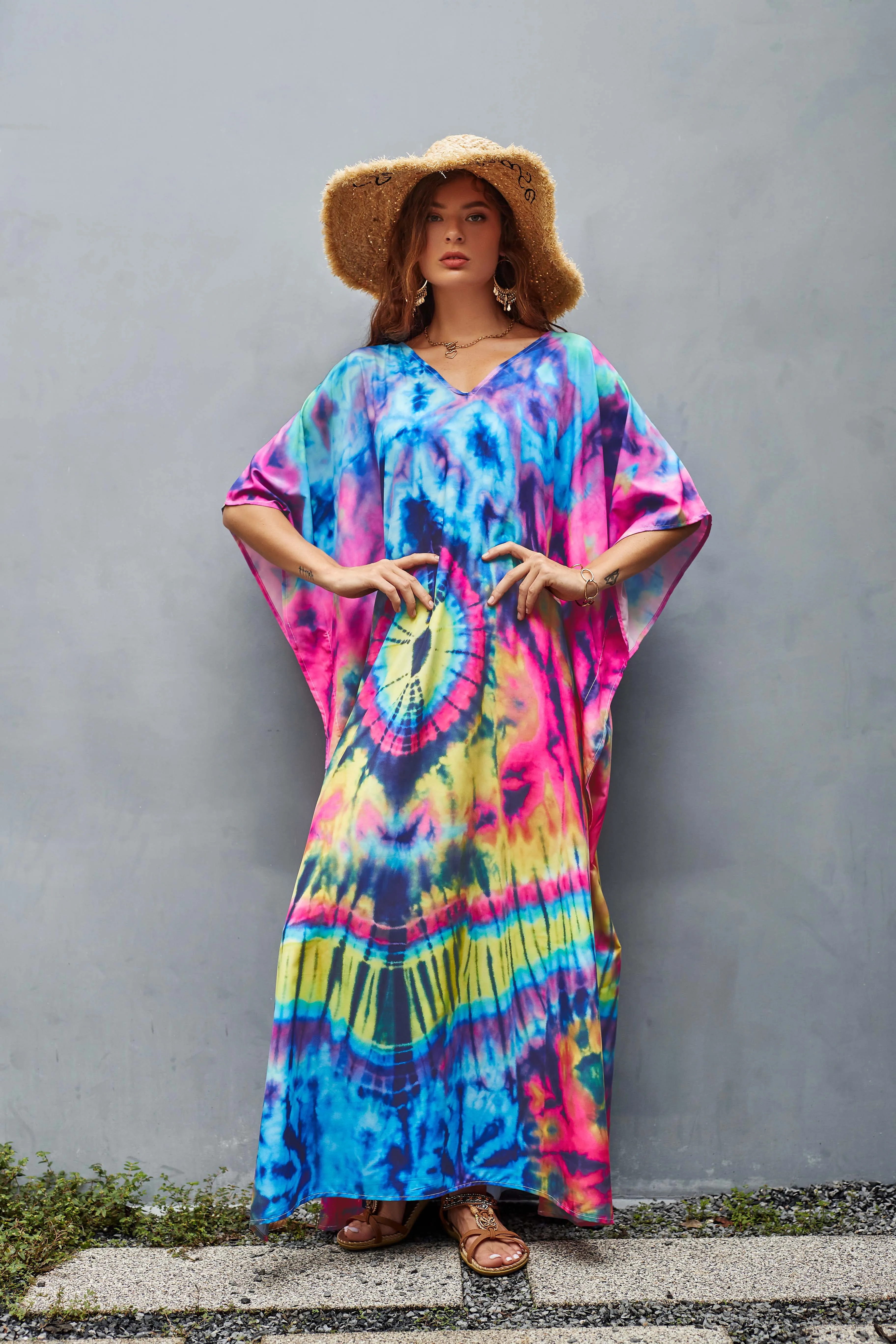 V-Neck Ethnic Print Plus Size Kaftan for Women Beach Cover Up